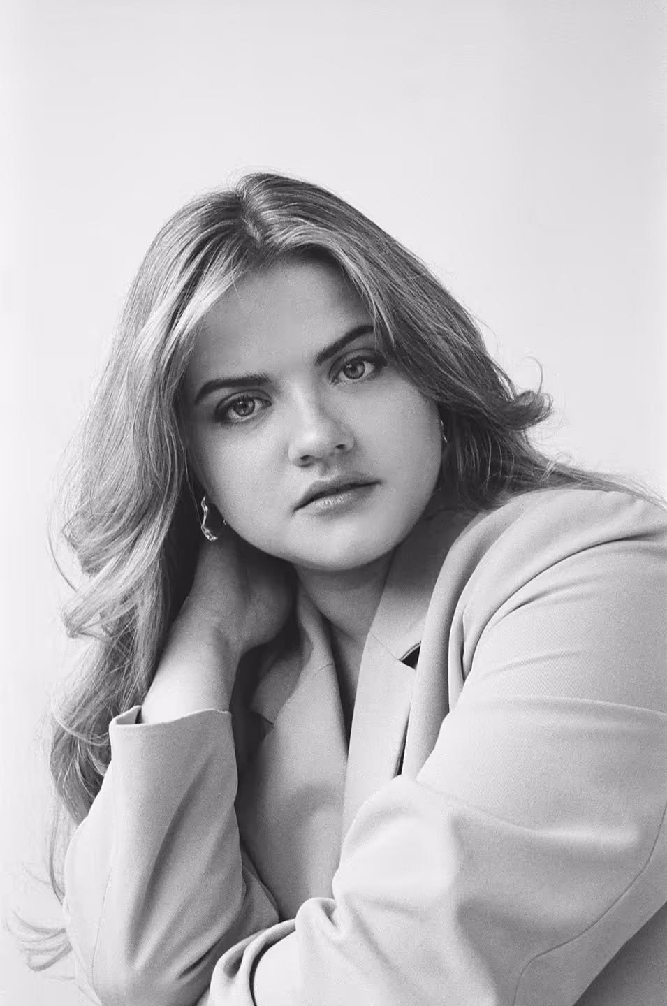 Alice Morel-Michaud est fâchée. Elle a été enceinte dans l'Heure Bleue et a ensuite, prise de poids.