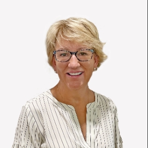 Connie Adams headshot