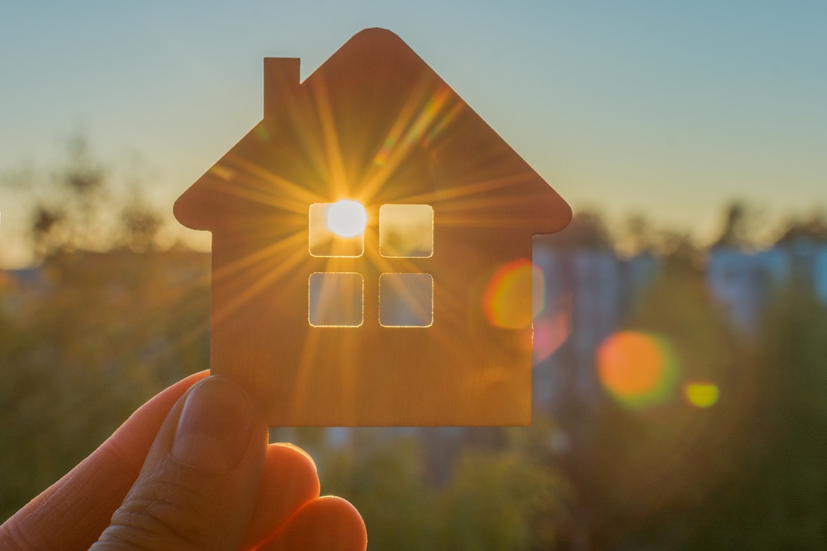 Can You Sell Your House & Keep the Mortgage?