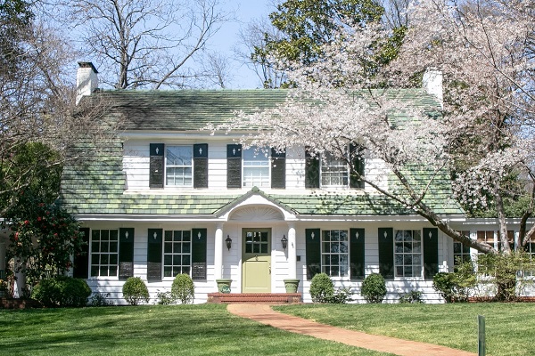 Selling a Home in Charlotte: Tips for Homeowners