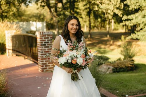 image of a floral arrangement