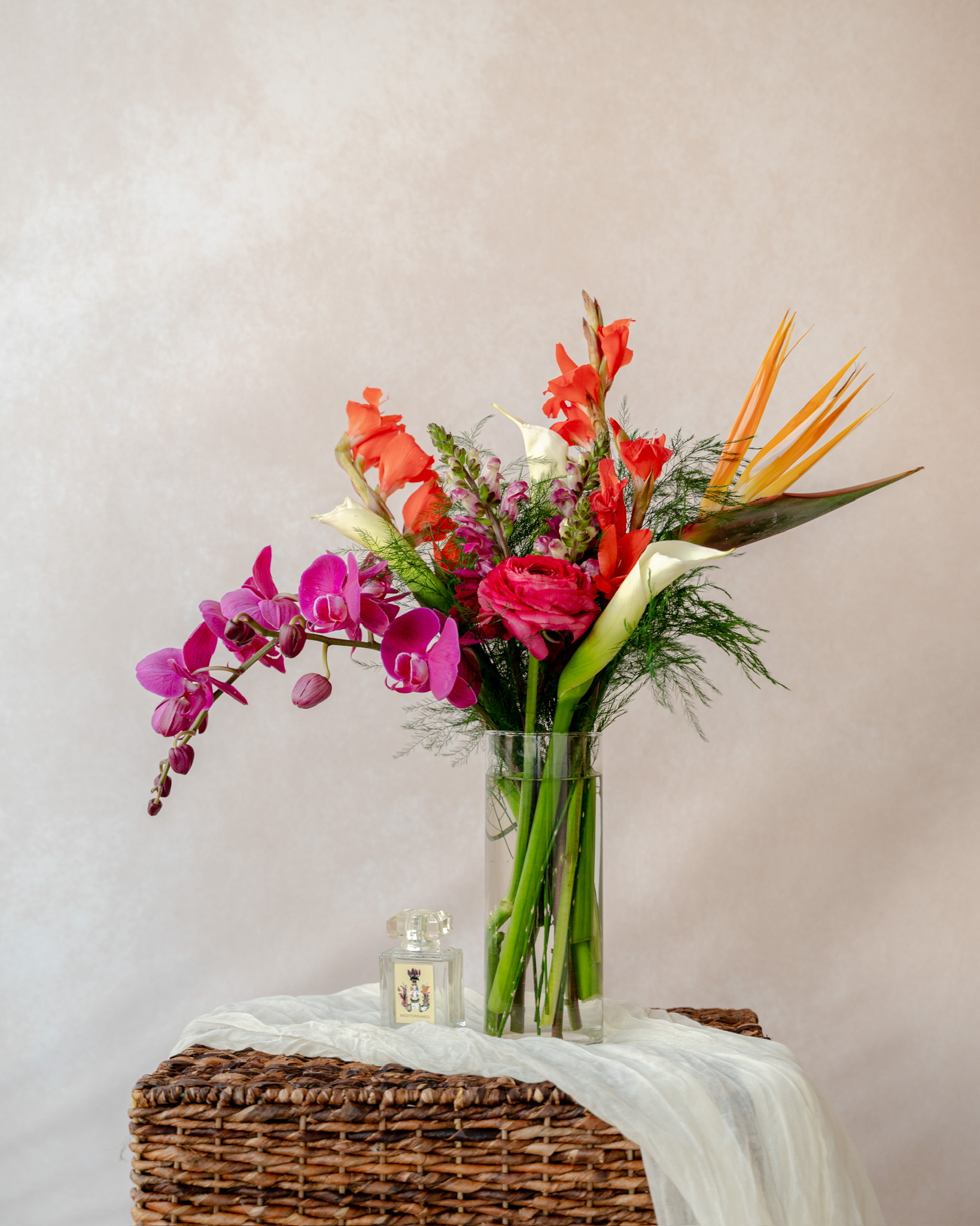image of a floral arrangement