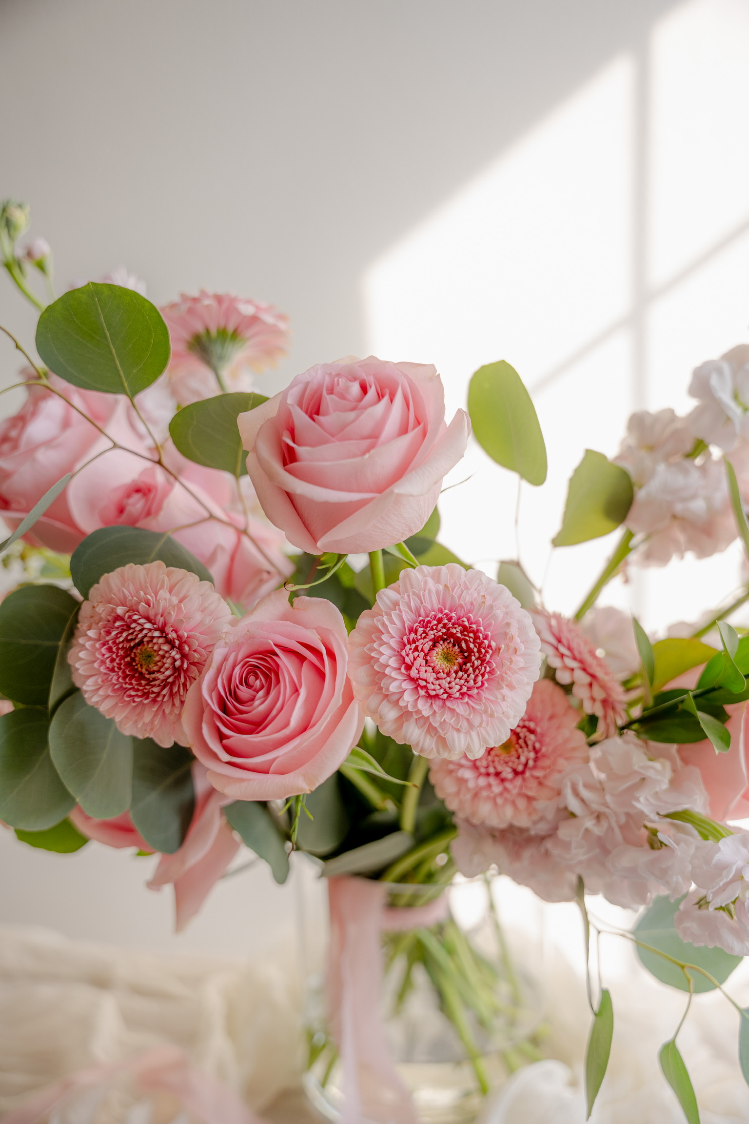 image of a floral arrangement
