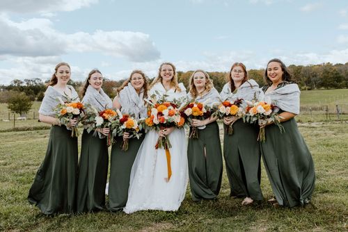 image of a floral arrangement