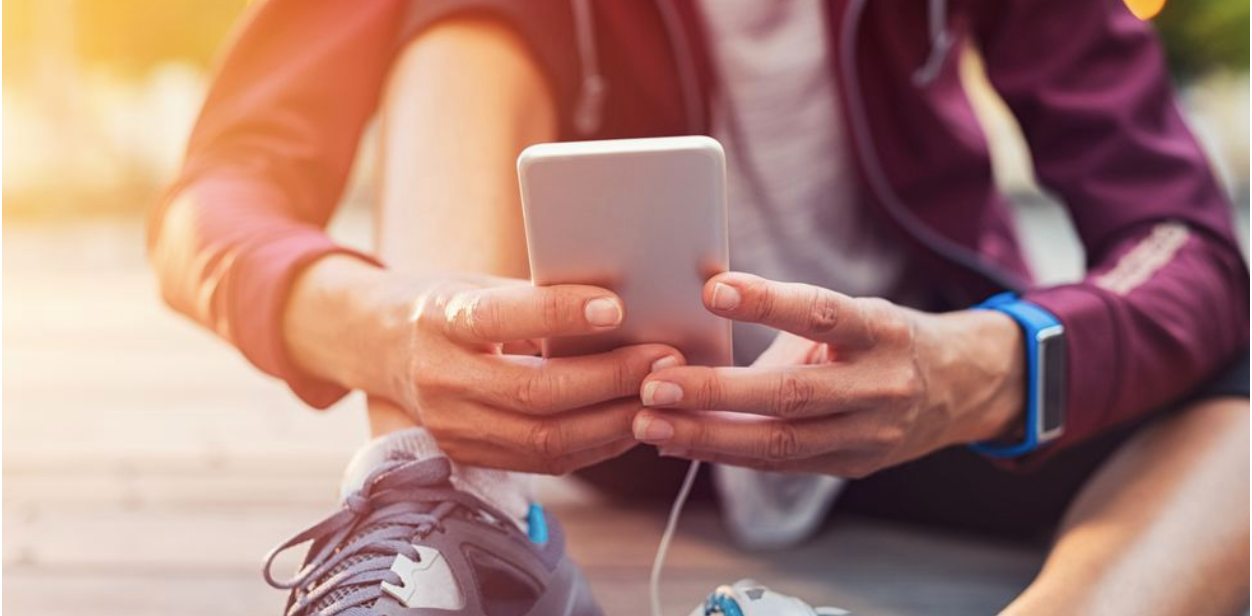 nnovative wellness app tracks blood pressure, manages sleep cycle, and promotes weight loss.