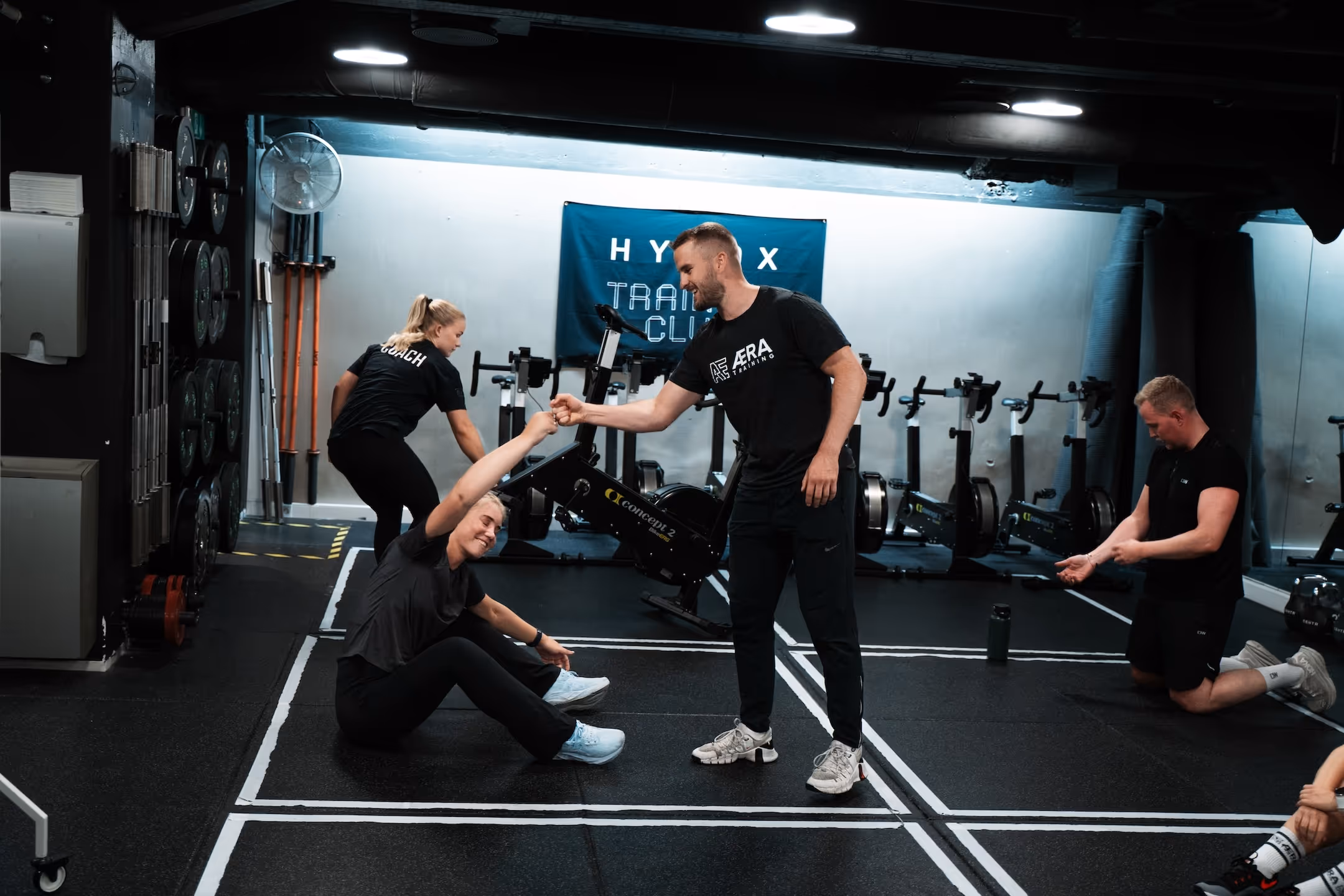 High five etter treningsøkt på Æra Training med Coach Joachim.