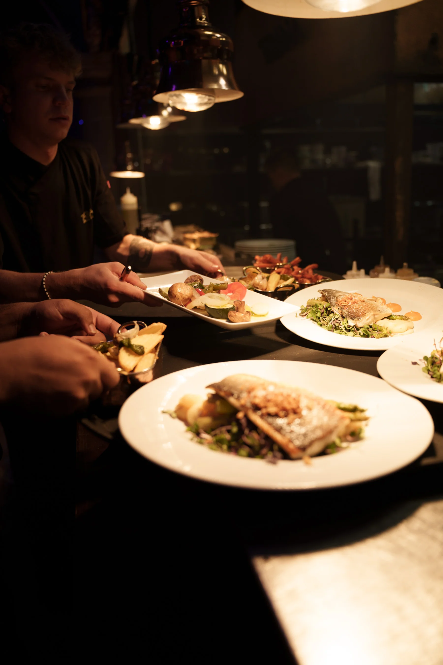 Tabana Grill & Nightlife mains