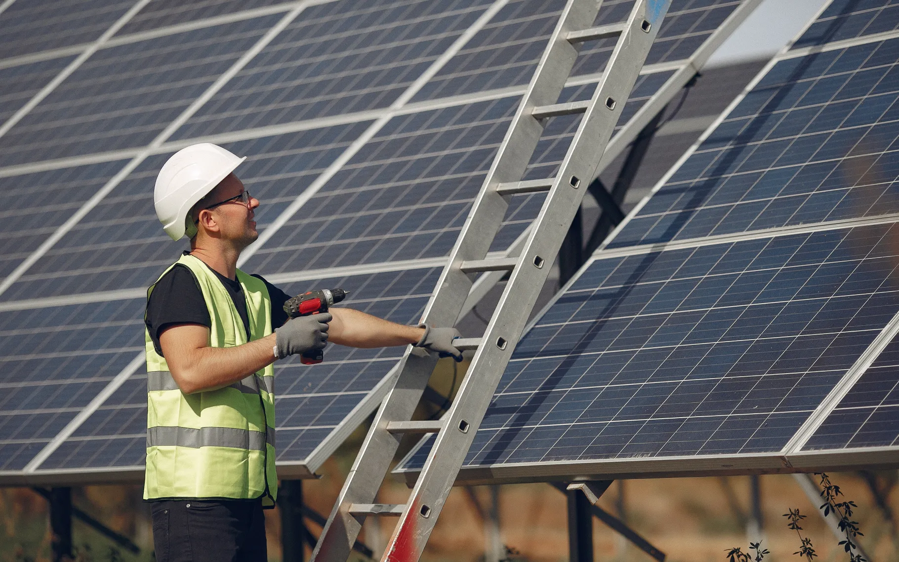 Solar Permit Guide: Requirements & Permitting Checklist