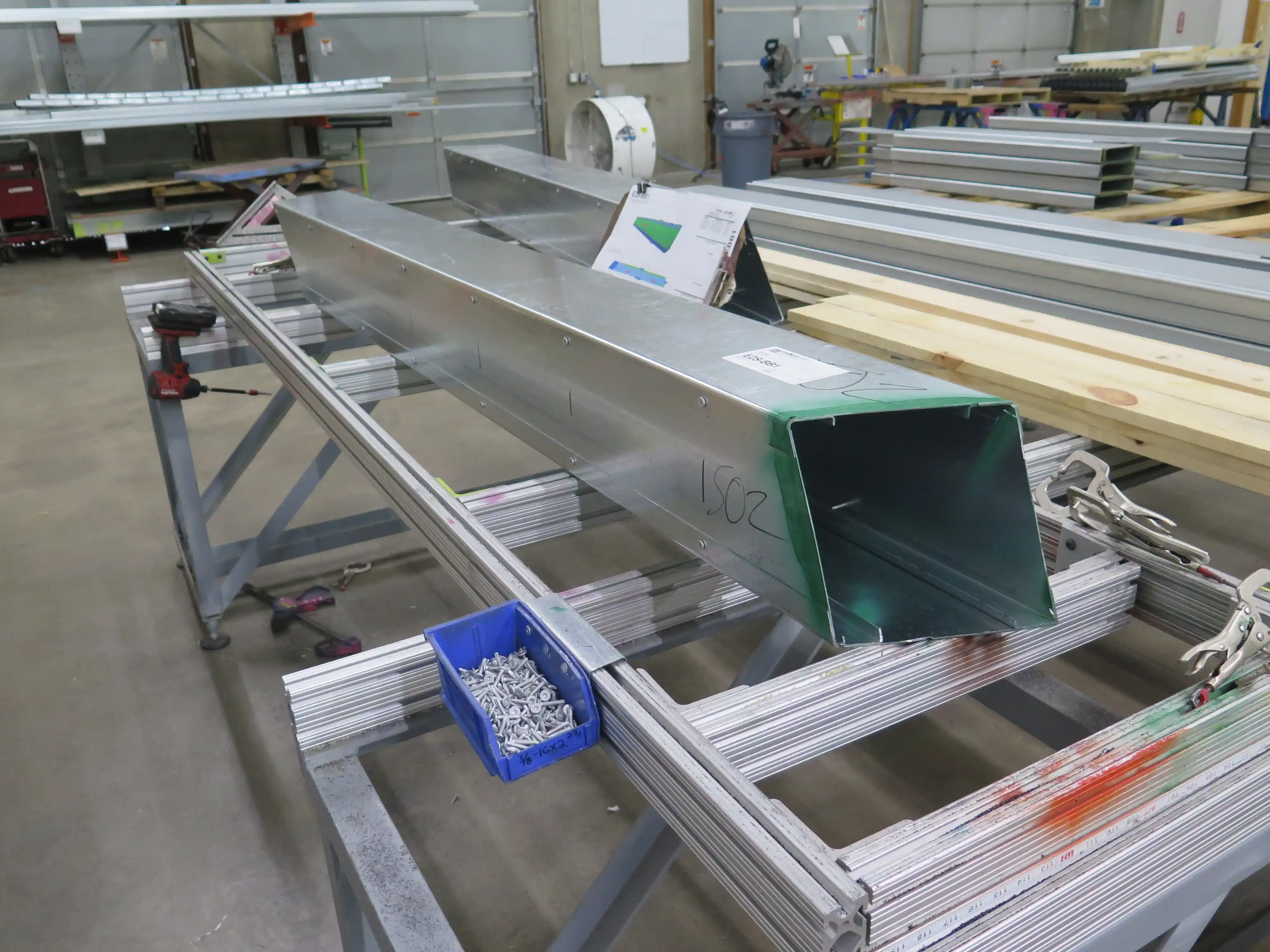 Prefabricated cold formed steel box beam fabricated for curved pavilion structure at Paradise Island