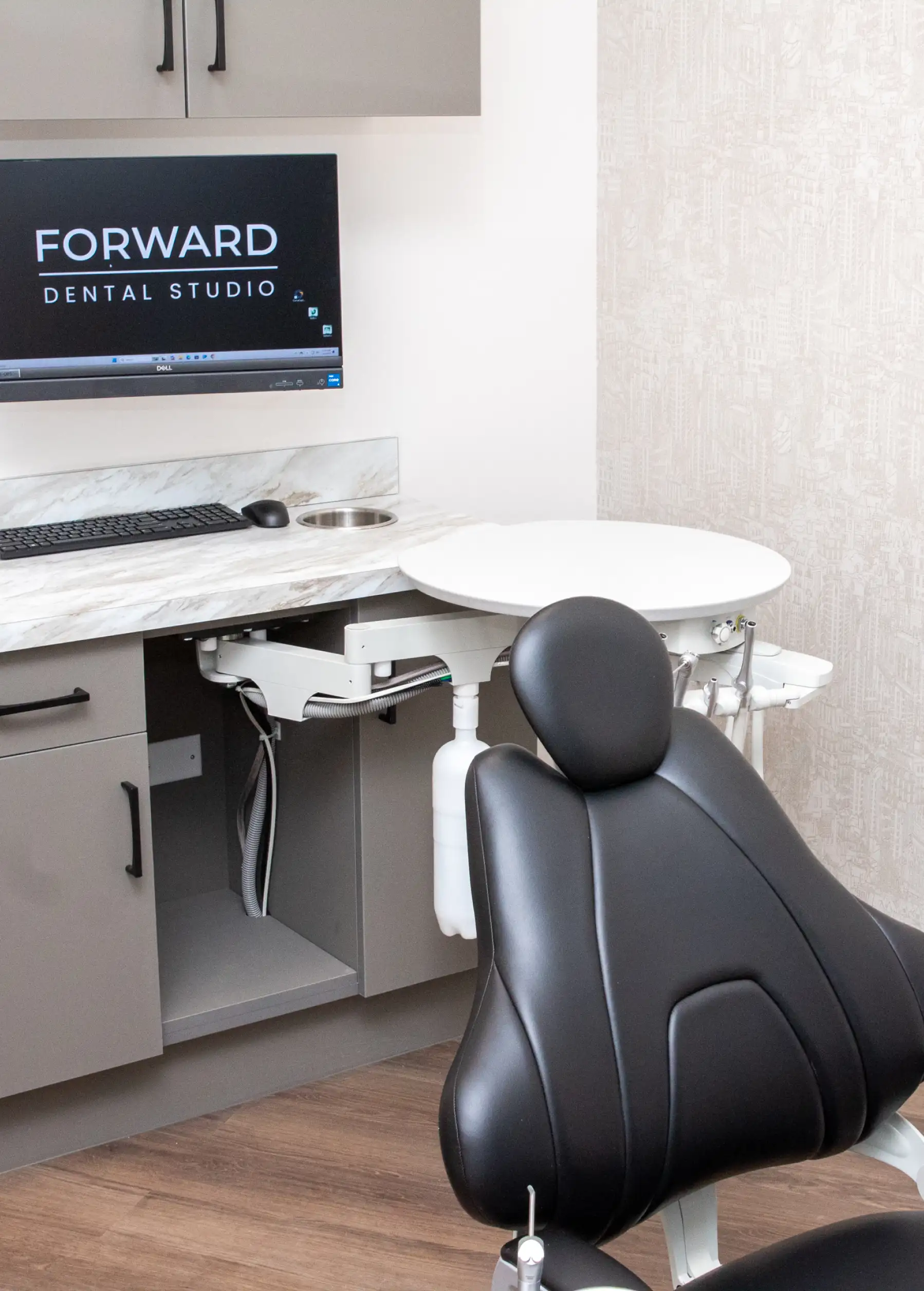 Forward Dental Studio office