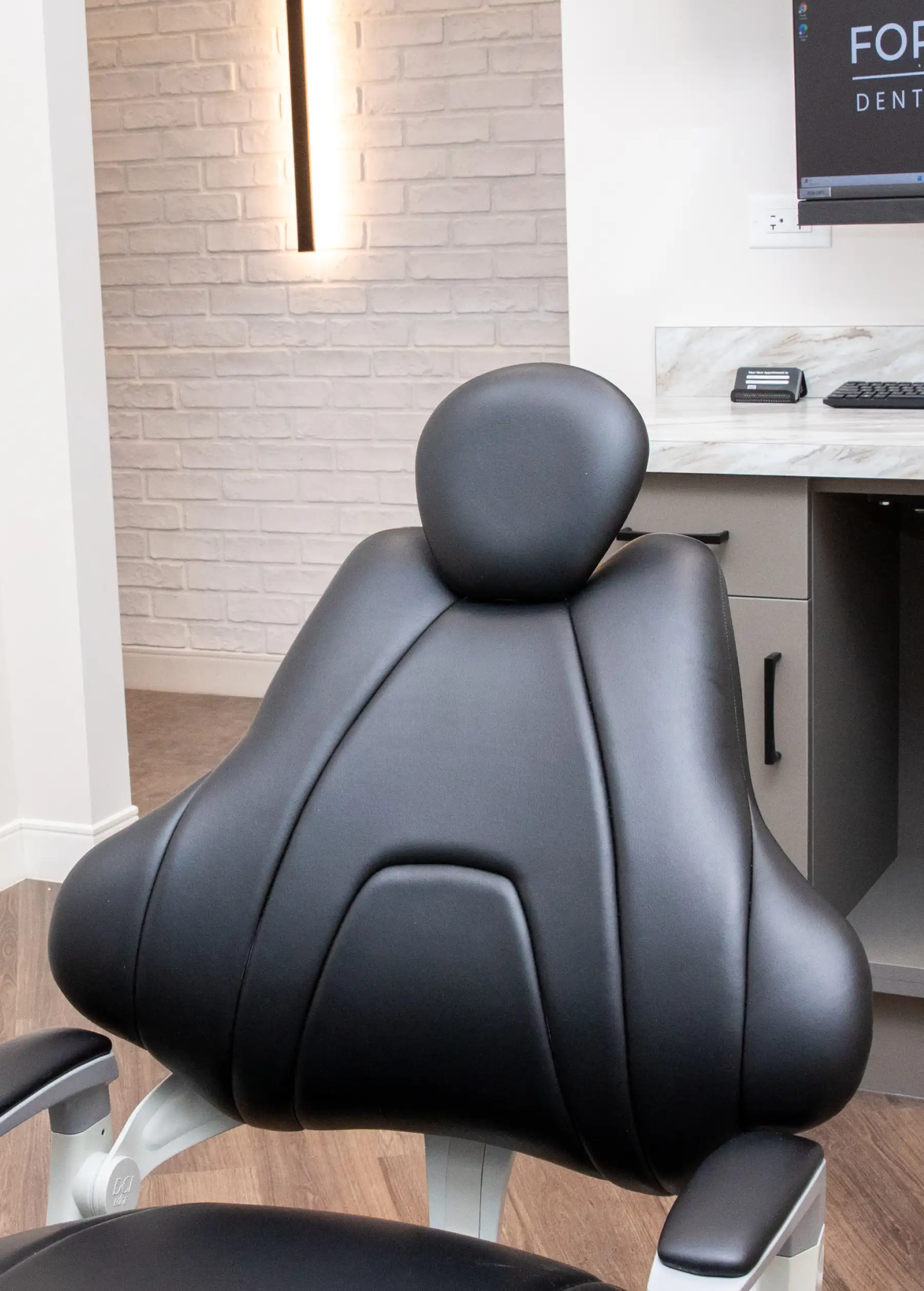 Forward Dental Studio office