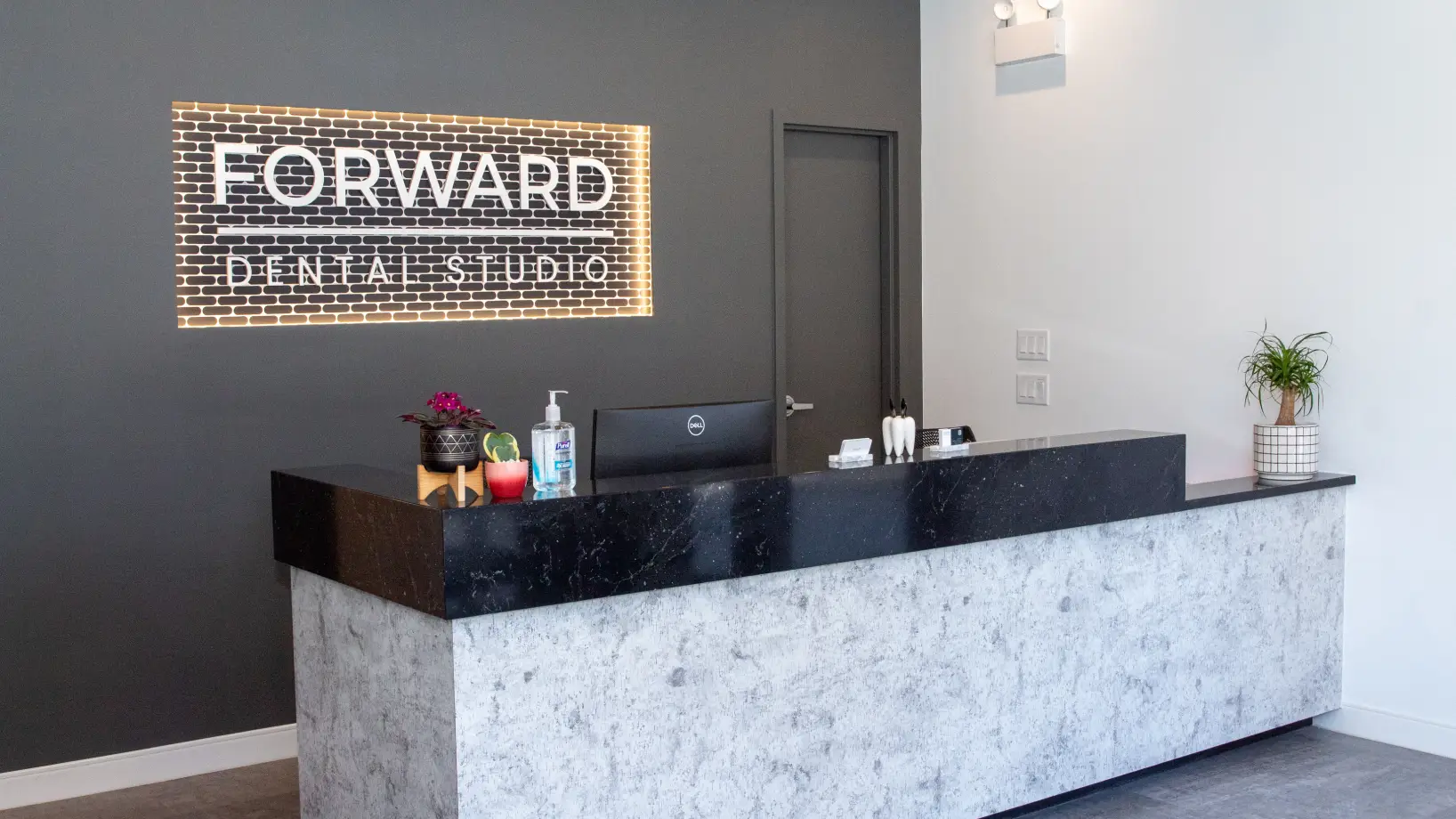 Forward Dental Studio office