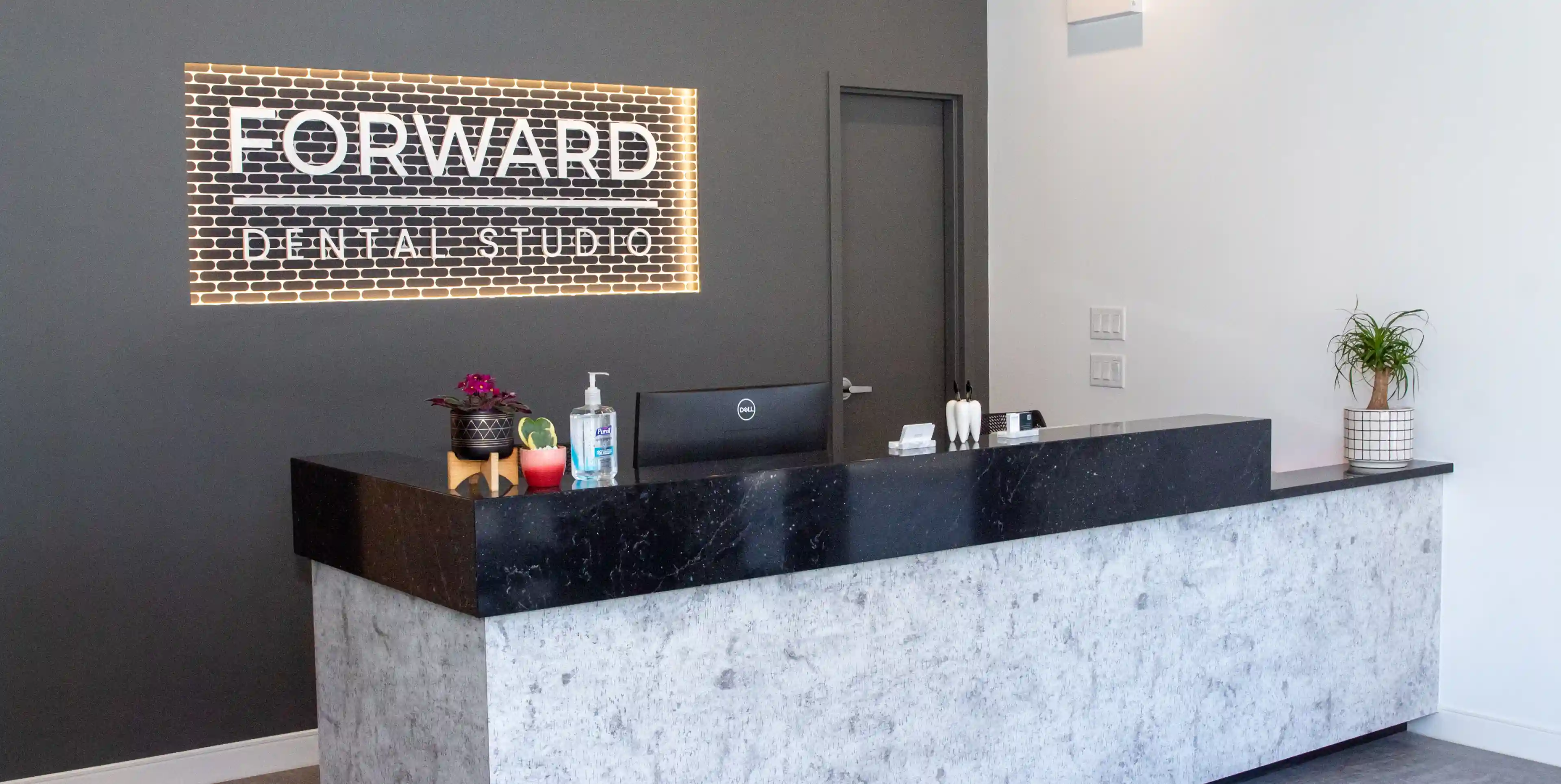 Forward Dental Studio office