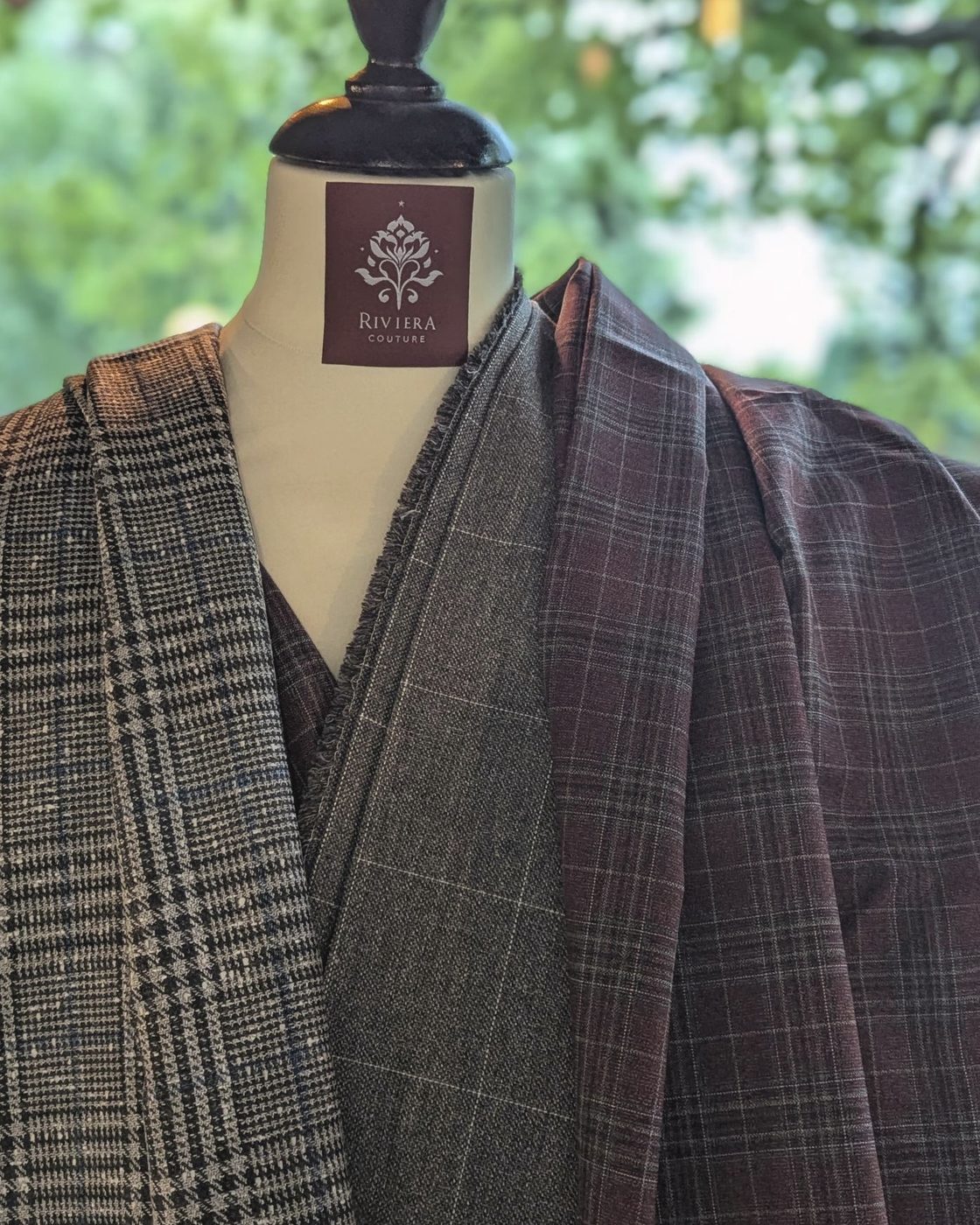 Trois tissus drapés sur le buste Riviera Couture : prince de Galles, gris à fines rayures, carreaux bordeaux