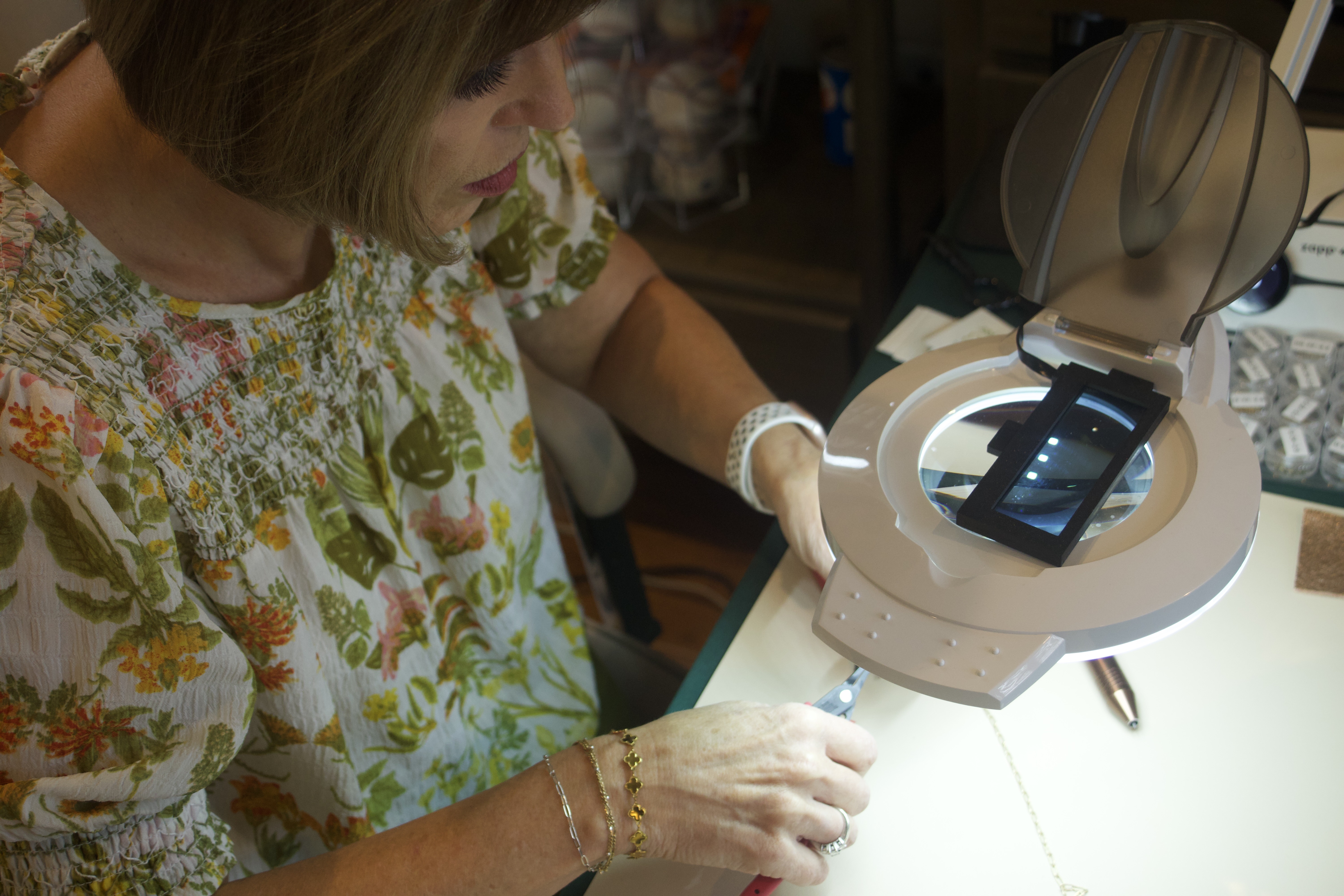image of store interior (for a jewelry store)