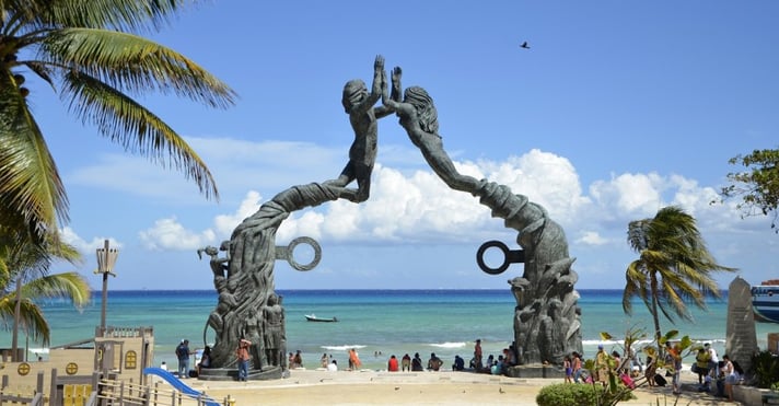 portal-de-Playa-del-Carmen