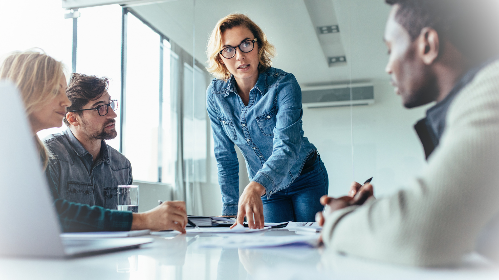 When to hire a Salesforce consultant instead of a full-time admin