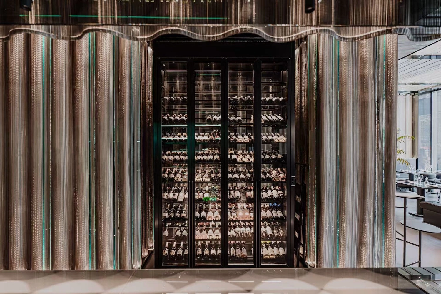 ayu sushi interior