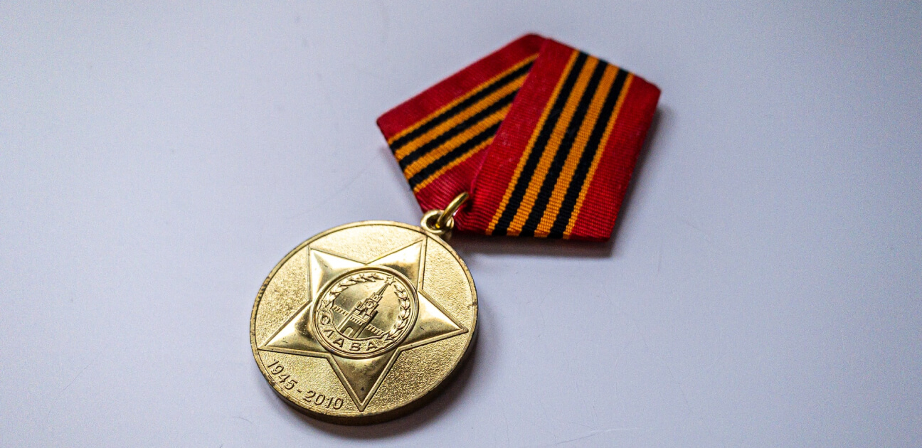 Cum investești în imobiliare fără să cumperi o casă: ghidul ETF-urilor de real estate