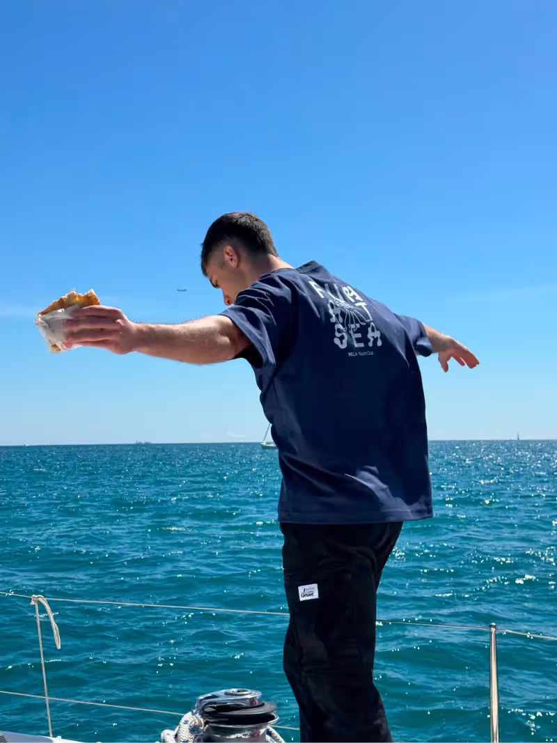 midday cruise barcelona sailing sunny activity