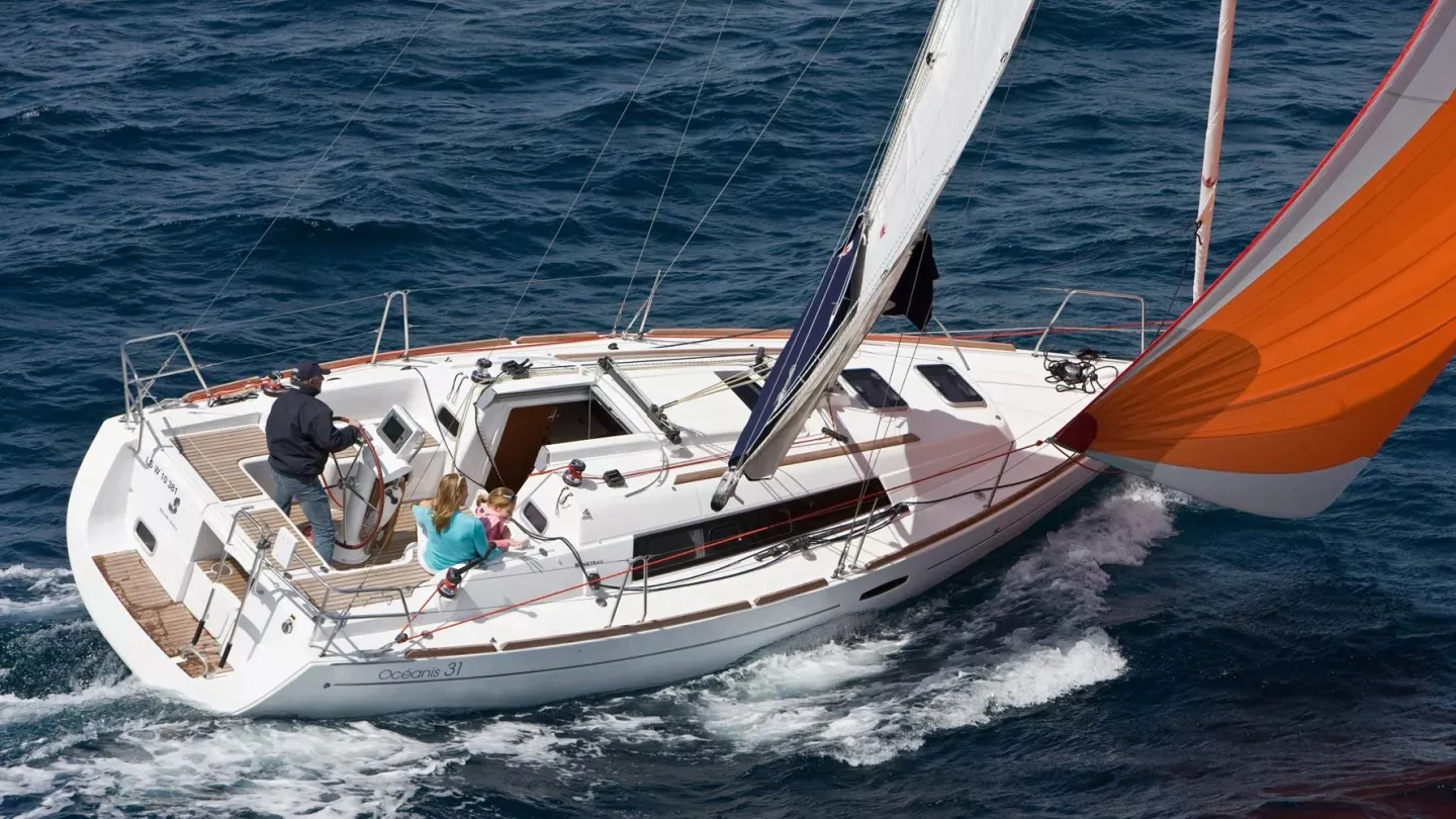 Oceanis 31 sailboat america's cup
