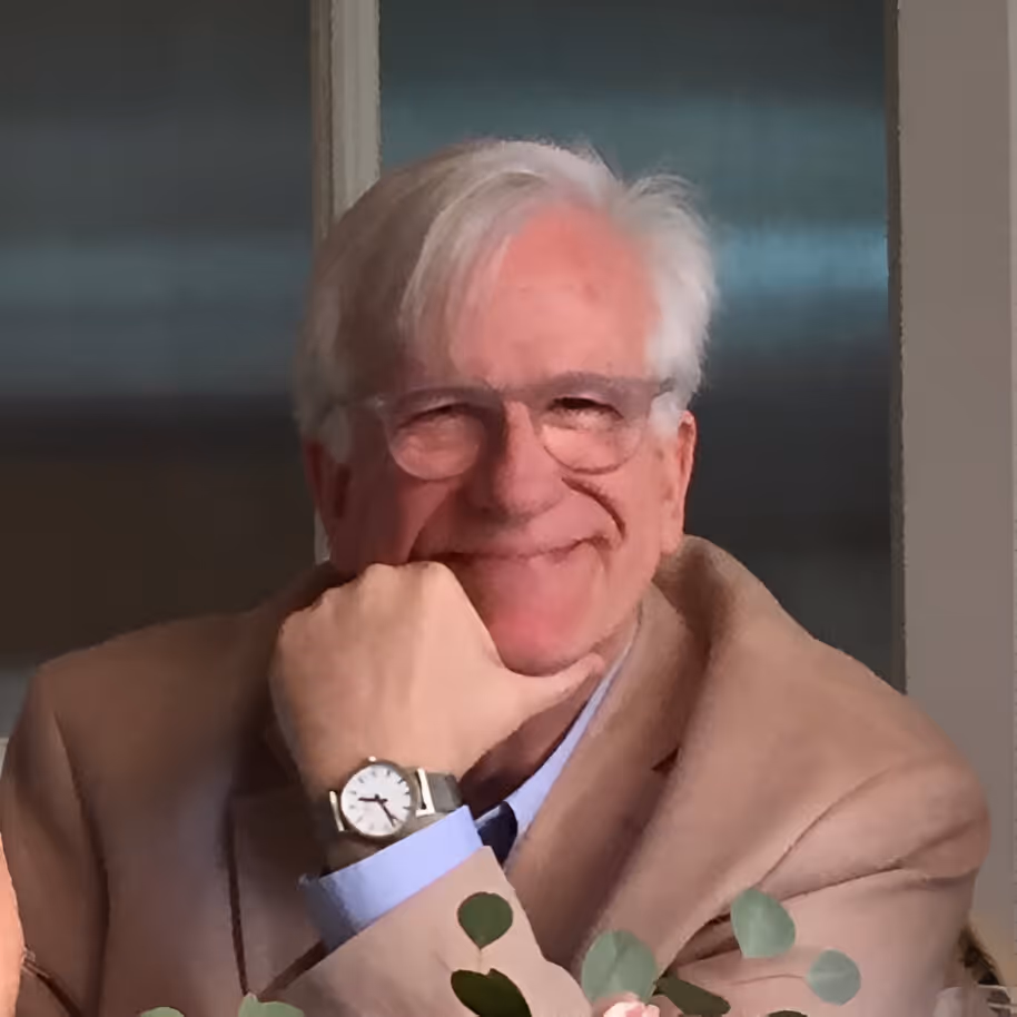 [headshot] image of customer (for a general contractor)