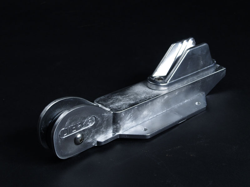 Sled Bow Roller