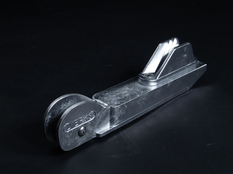 Sled Bow Roller No Flange Weld-On