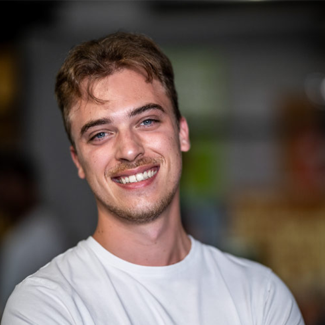 Valentin HENRY. Dirigeant et fondateur de l'agence Strivio