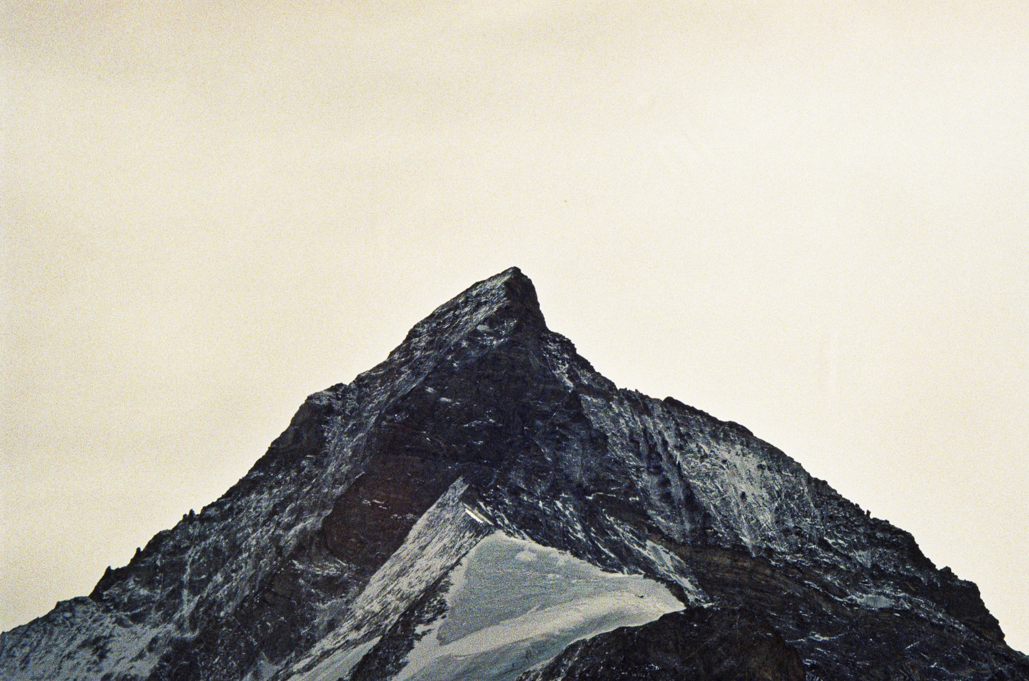 image of breathtaking sceneries (a travel agency) - mountain range panorama