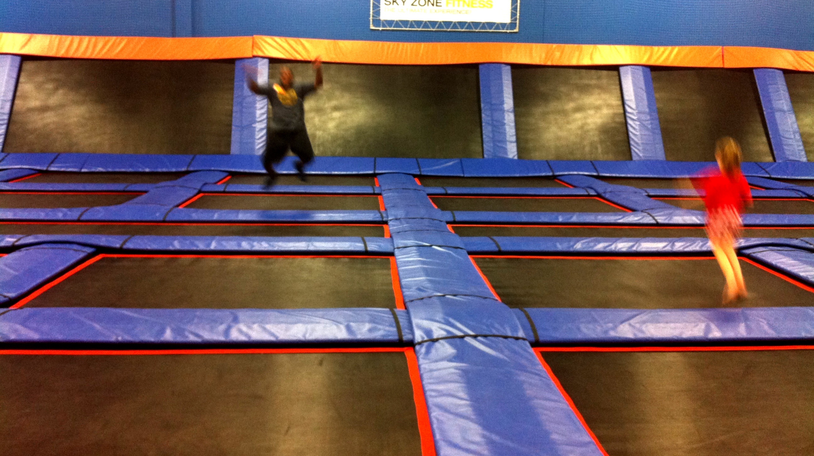 SkyZone trampoline park in Memphis, TN ("365 Things to Do in Memphis" by Memphis CVB / CC BY-NC-ND 2.0 via Flickr)