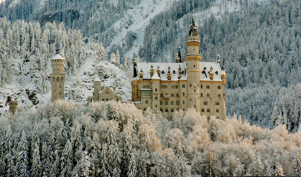 Neuschwanstein Castle in Germany ("Neuschwanstein Castle" by Luis Miguel Justino / CC BY-NC-ND 2.0 via Flickr)