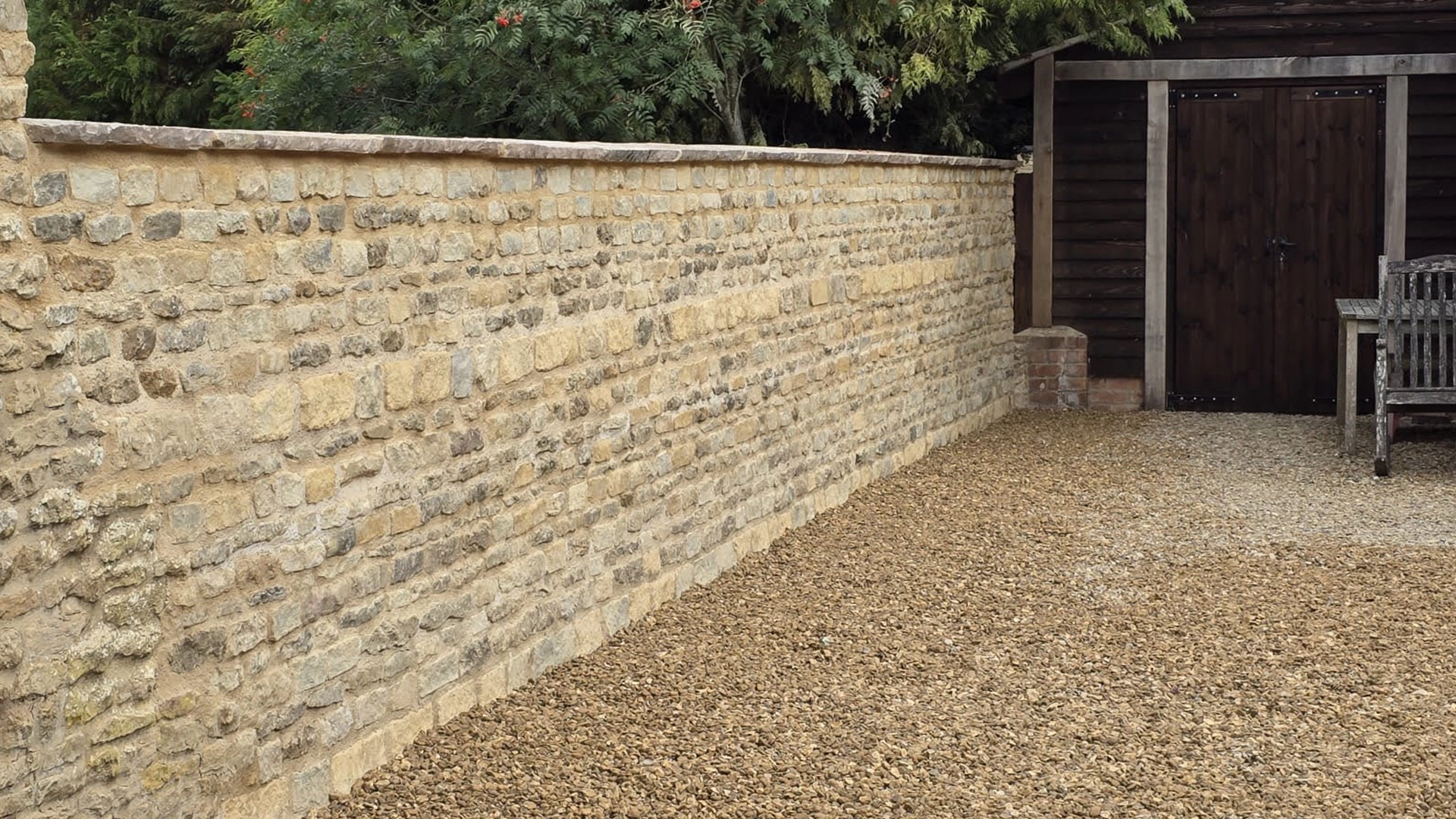 Premium Limestone Walling