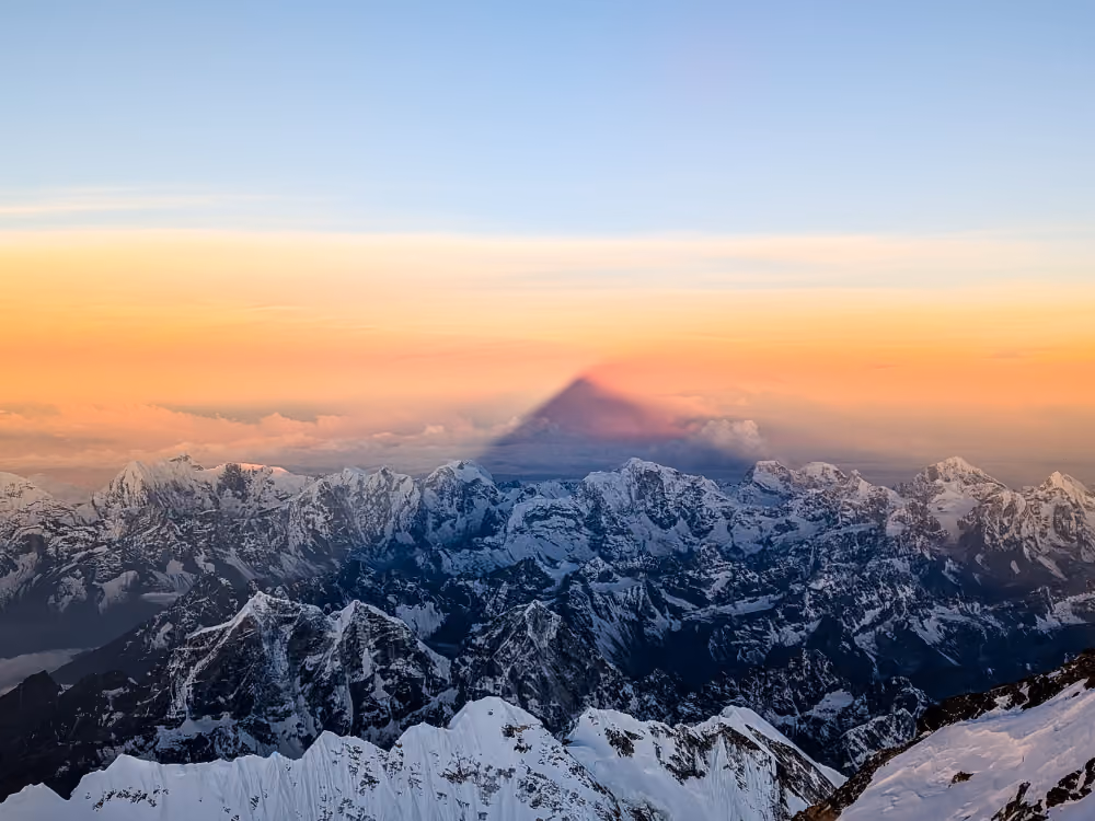 Everest: The Journey of Life and Ascent