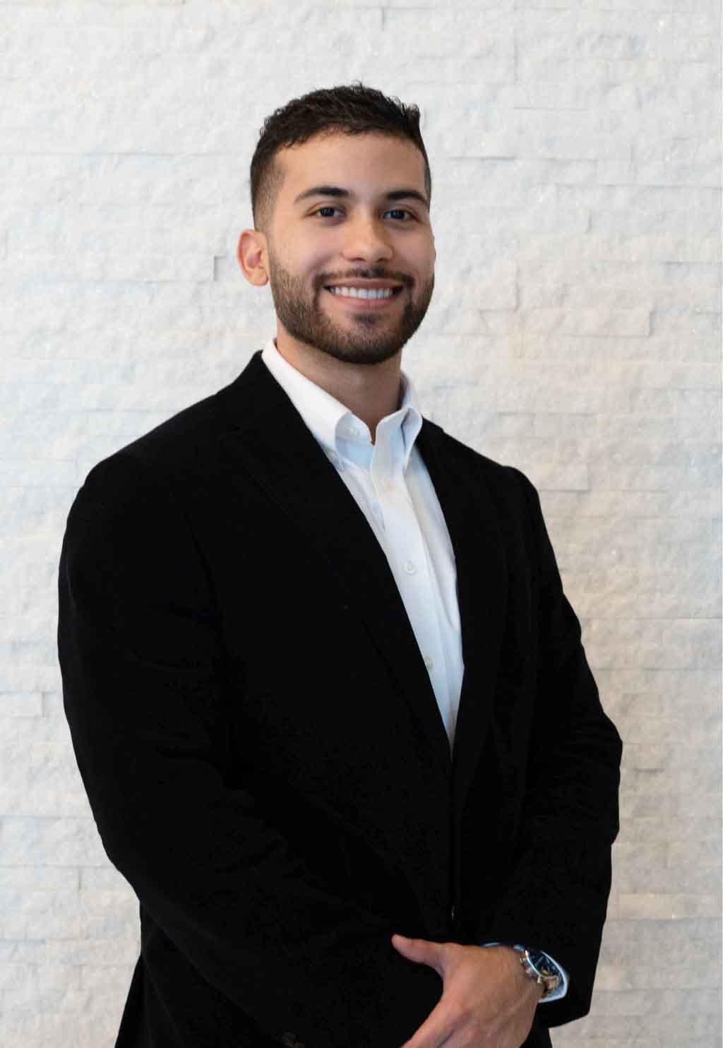 Professional headshot of Jose Cardenas, CPA, EA in Fort Lauderdale, smiling and ready to help small businesses with bookkeeping and tax planning