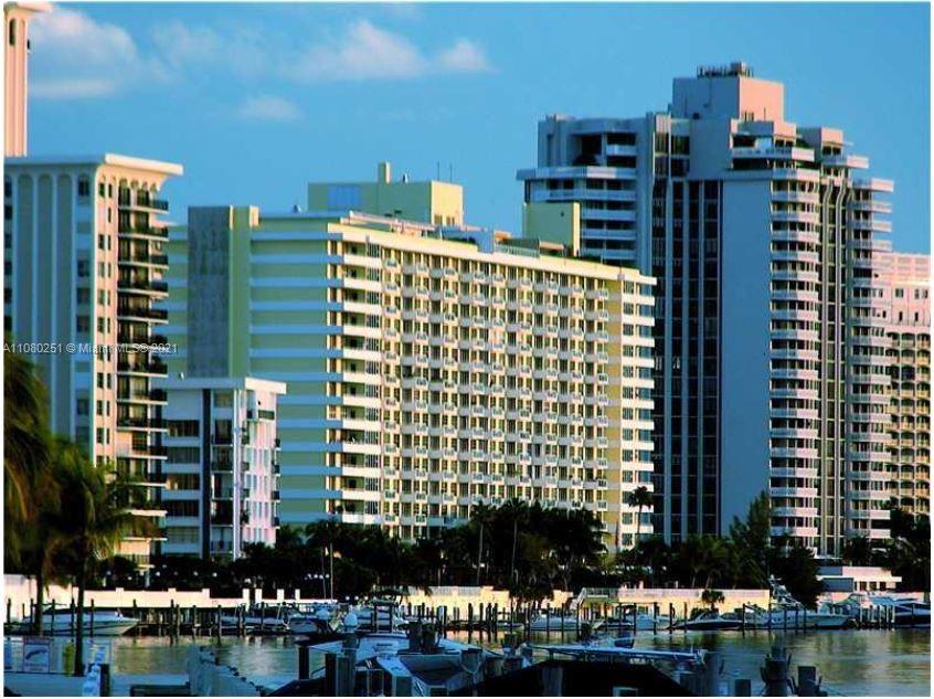 5600 Condo