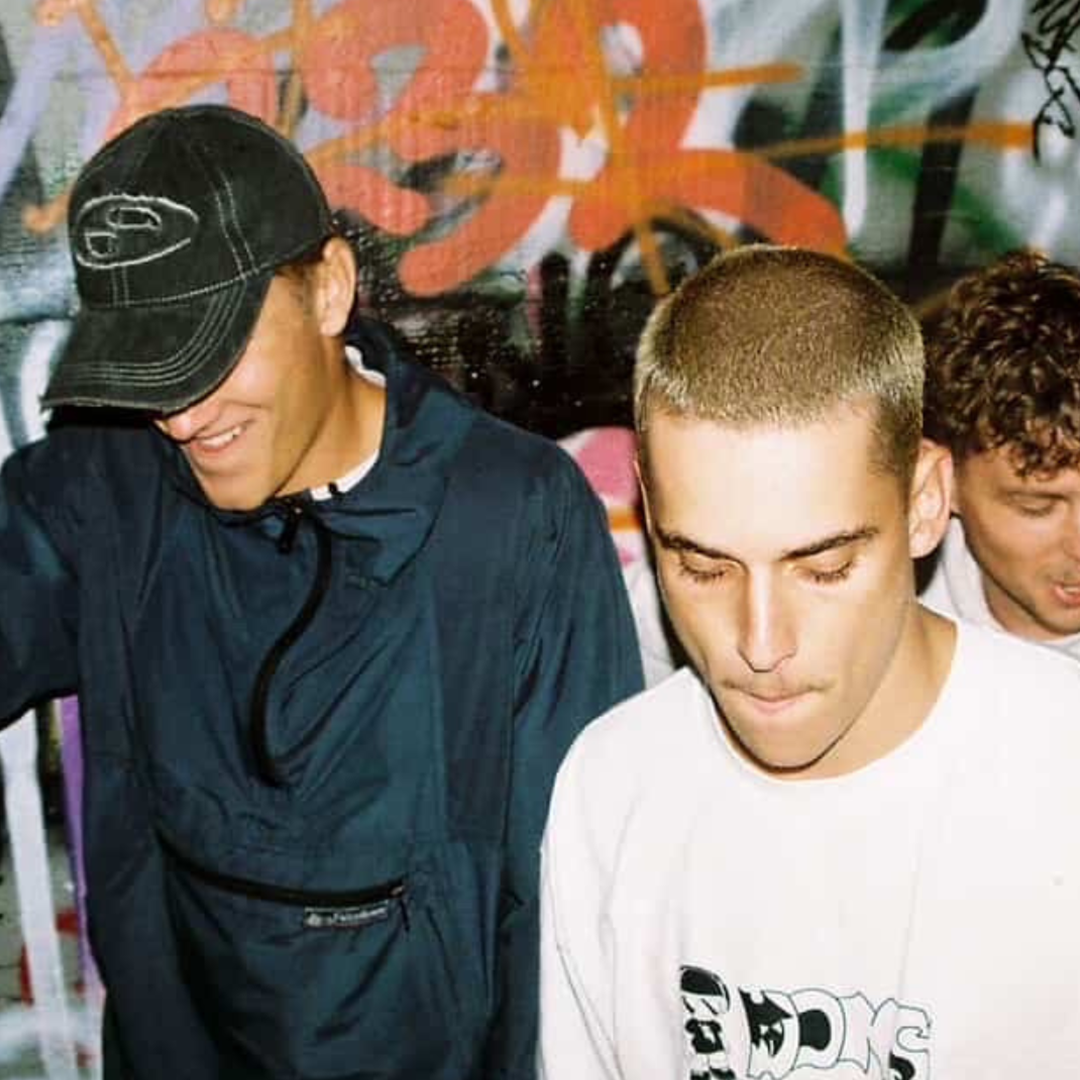 DONS