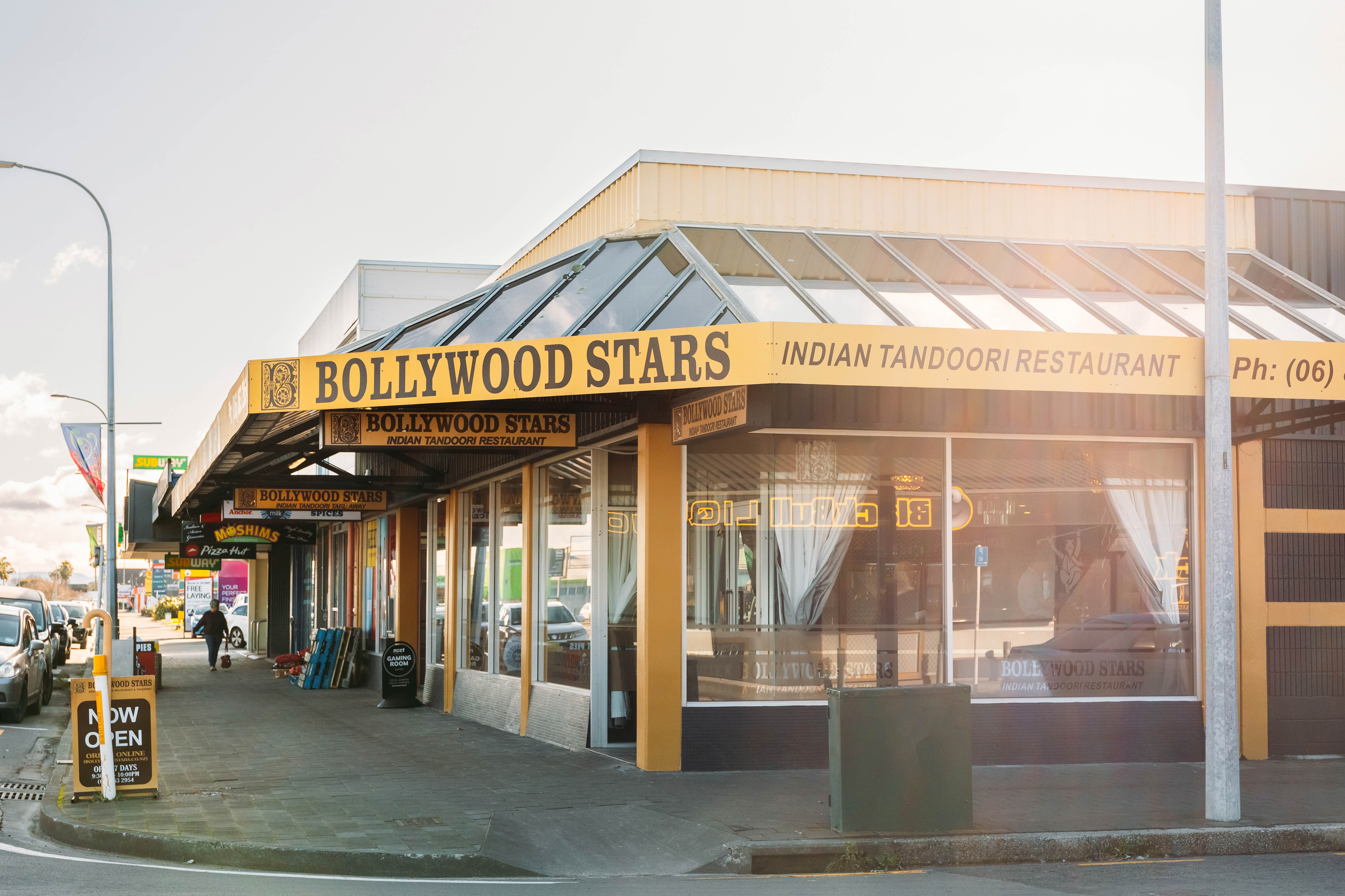 Bollywood - GISBORNE 12.jpg