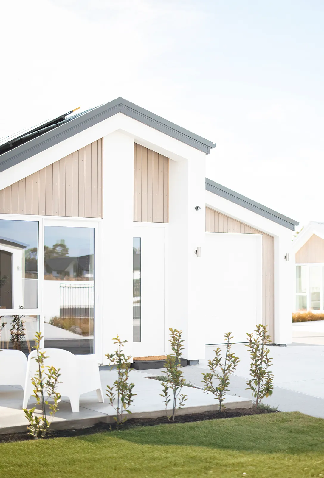 The mainland west villa with nice landscaping at harlow rangiora