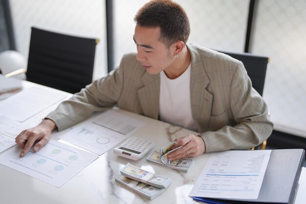 Getting a $100K Business Loan: Steps and Guide