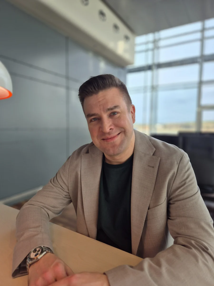 Jarkko Stenman, CEO of DeterMin and inventor of HT-SR-XRPD mineral analysis