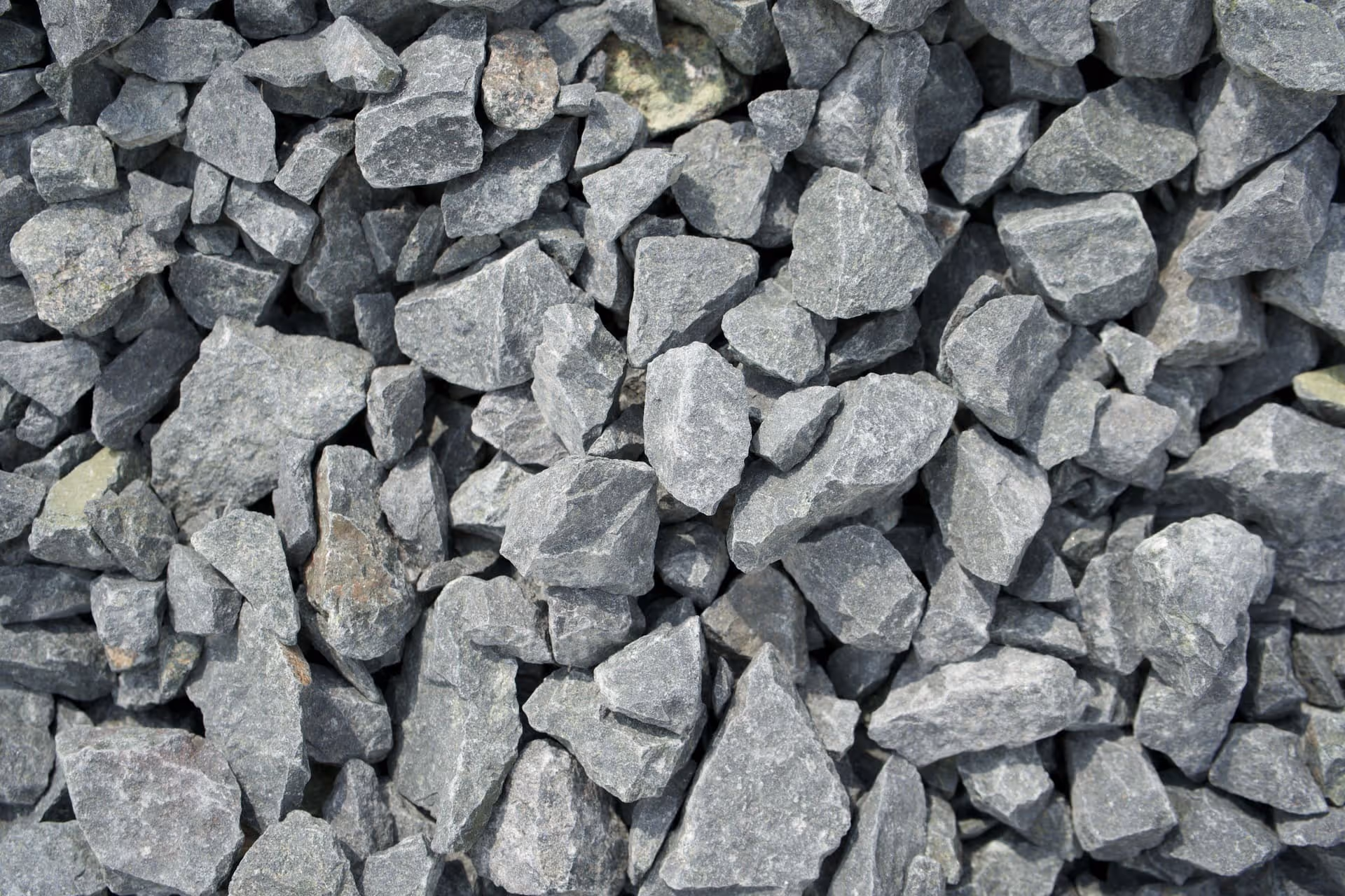 Trap Rock 2"
