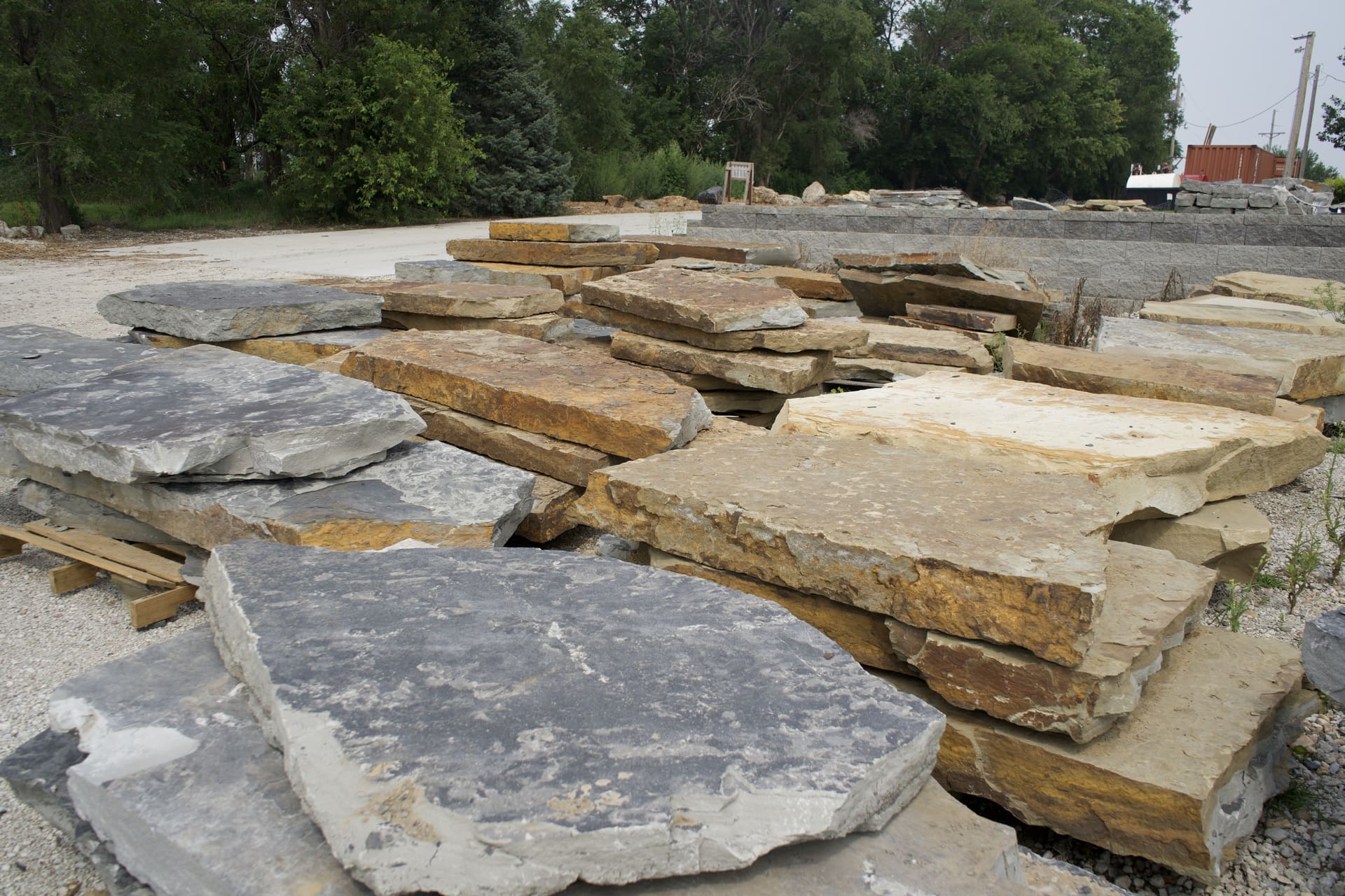 Blue Sandstone Random Slabs 4" - 8"