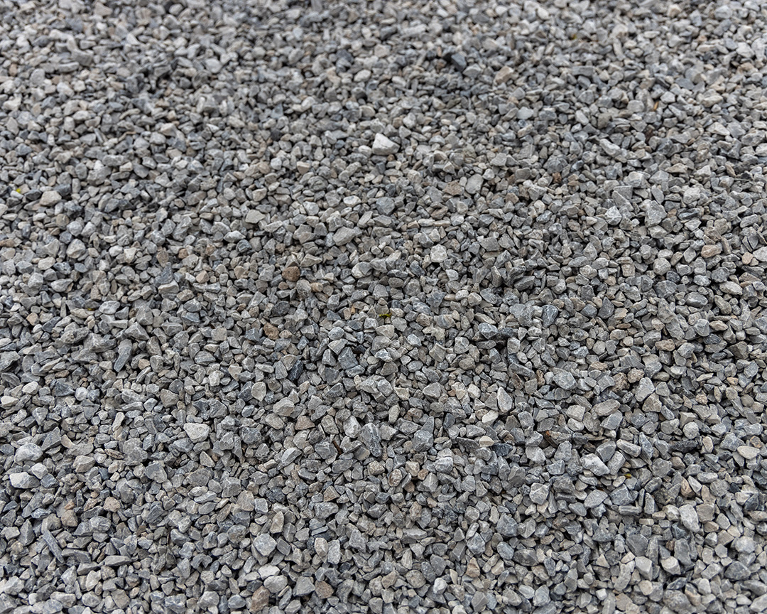 3/8" Clean Limestone Chips