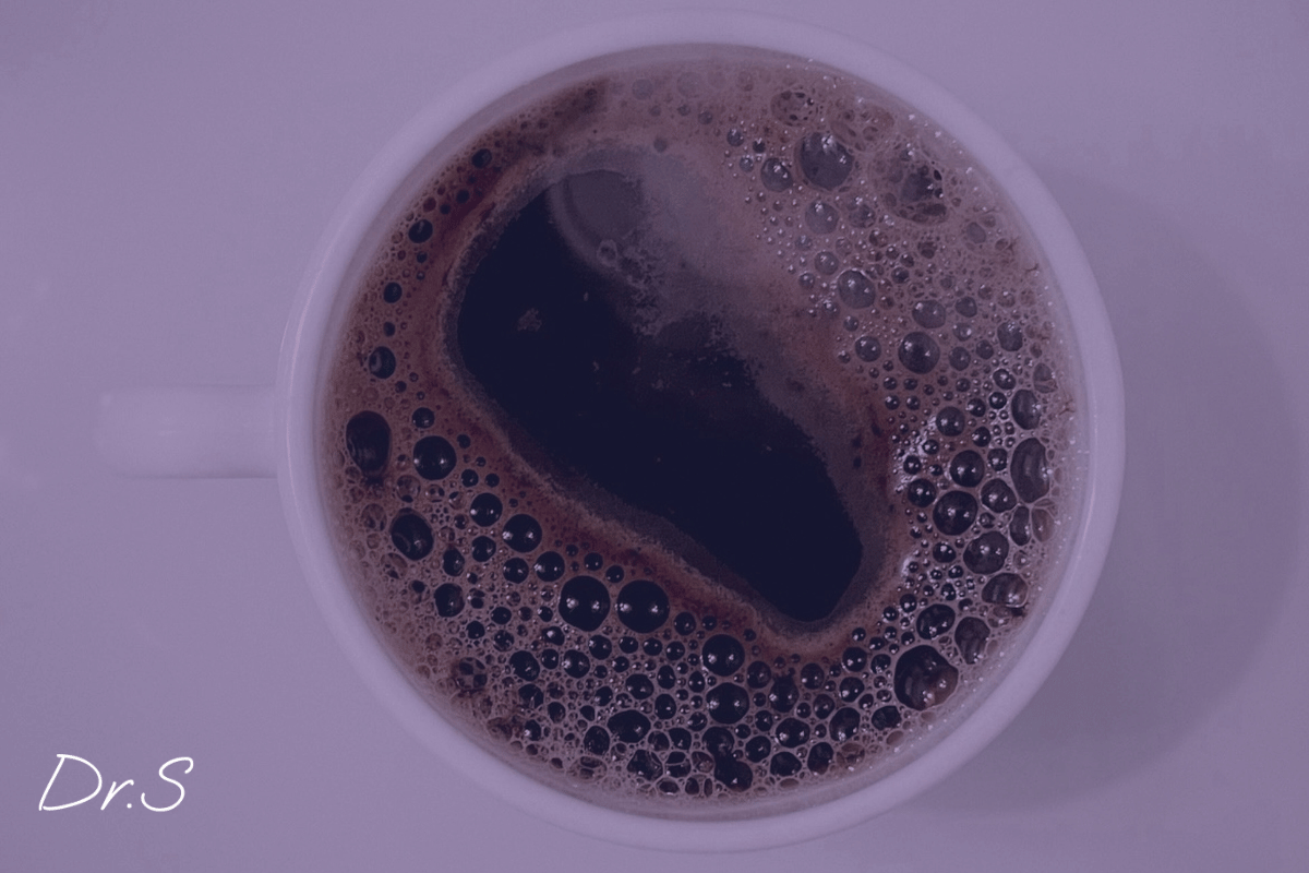 Peut on boire du café après une extraction dentaire