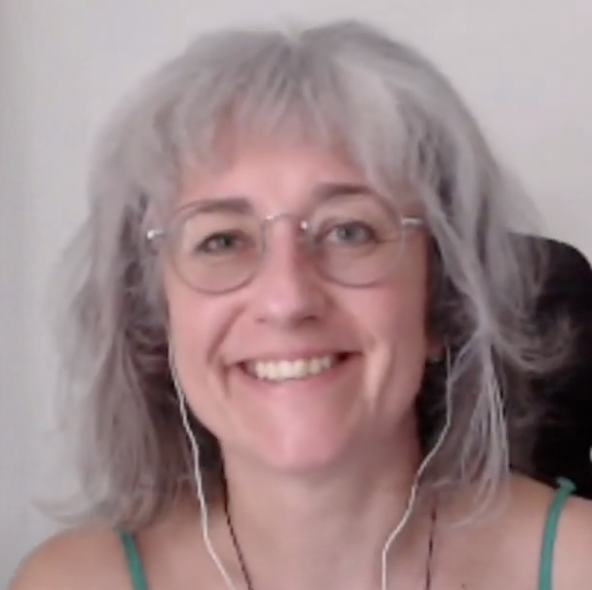 Portrait de Hélène, utilisatrice de Klaro