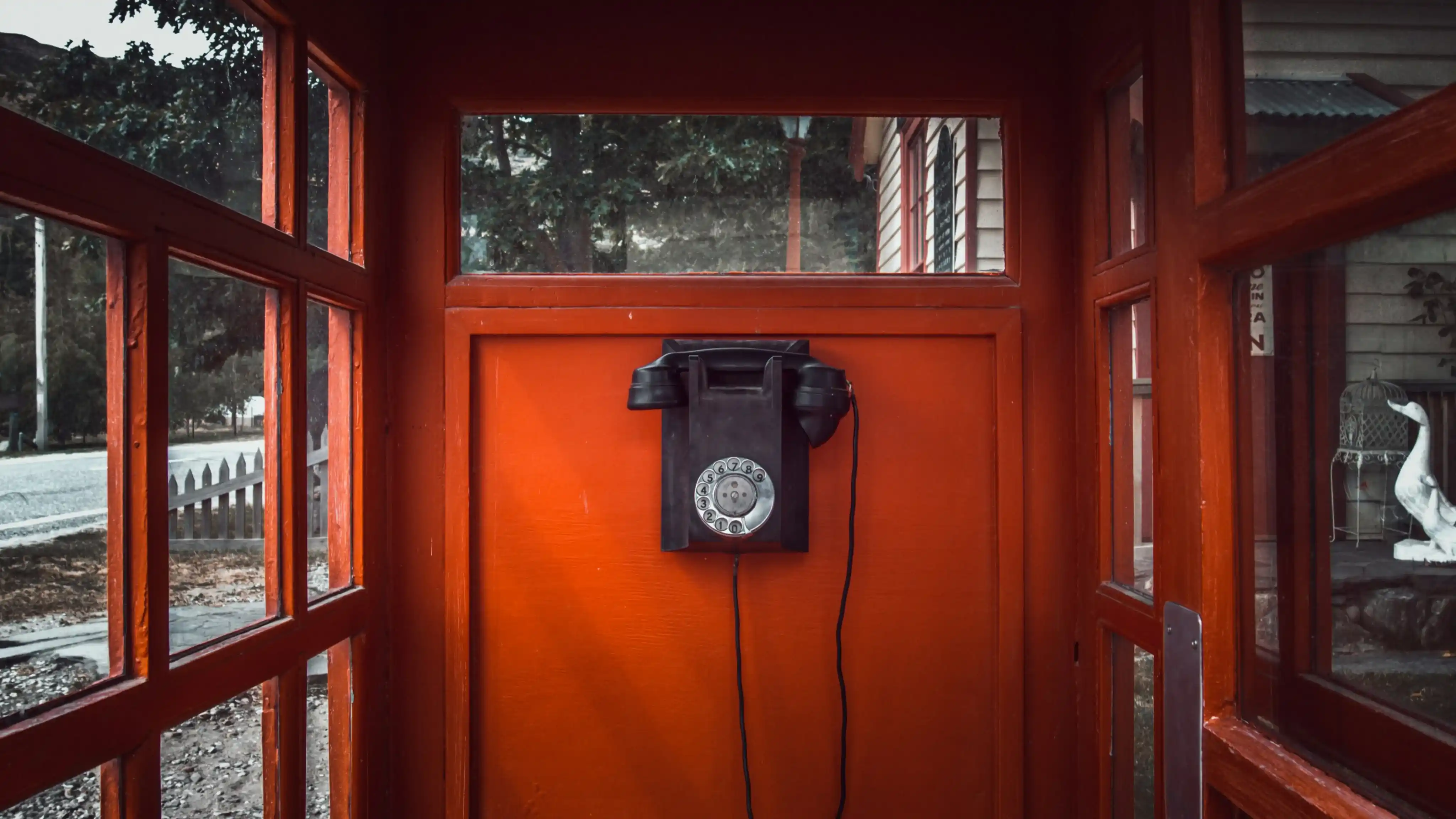 telephone