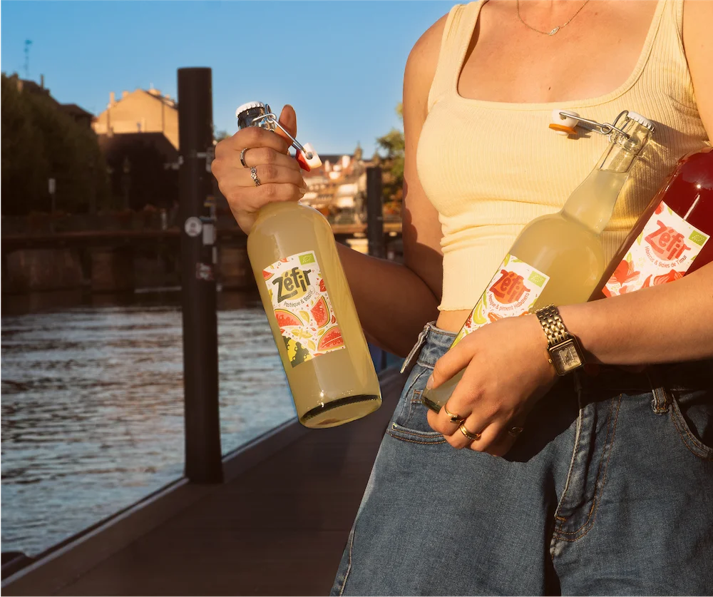 photo des kéfirs zéfir en bouteille