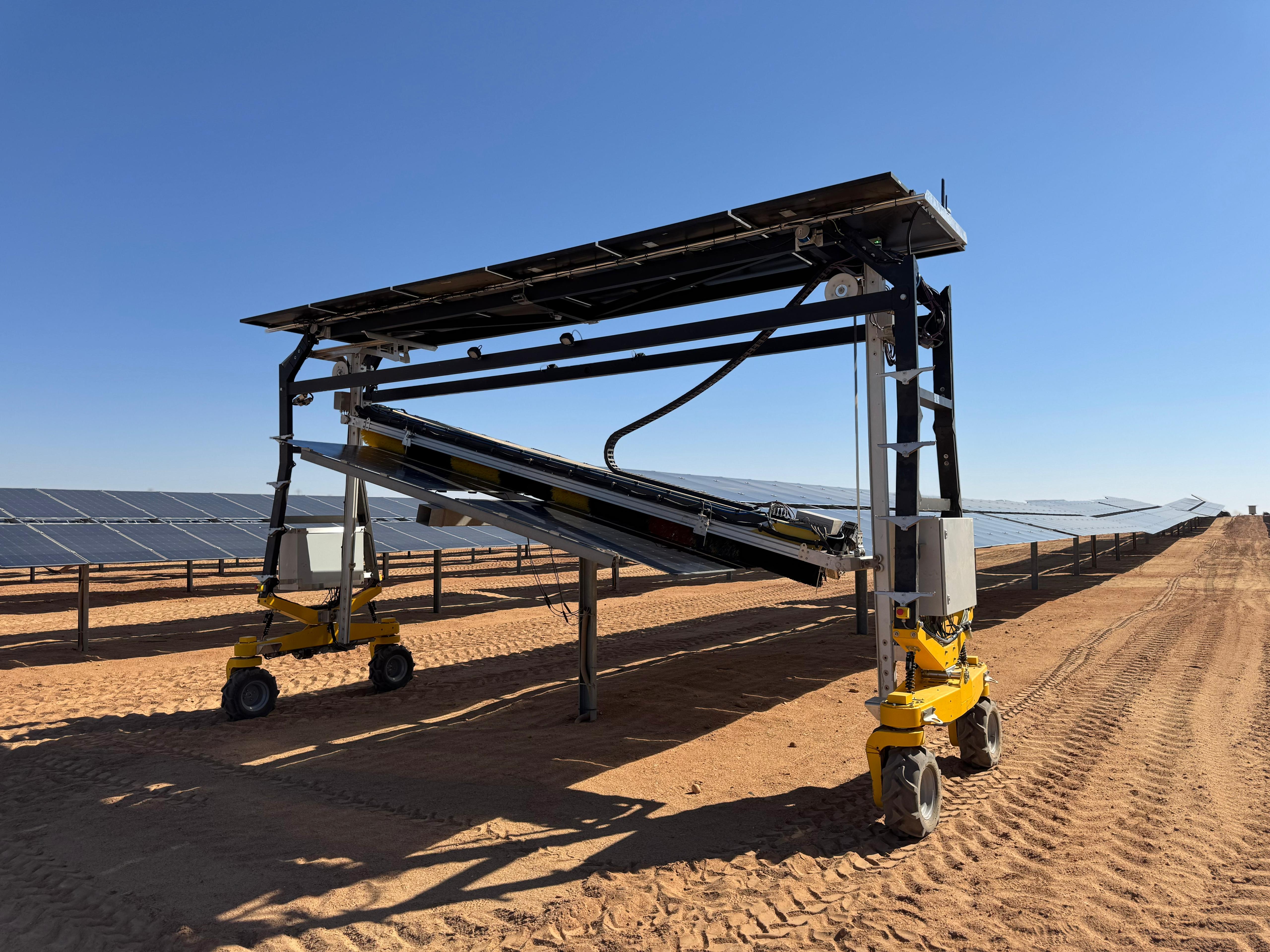 B1 je robusno i pouzdano rešenje koje donosi maksimalnu efikasnost. Sa Uniprosolutions svaki zadatak postaje jednostavan i siguran