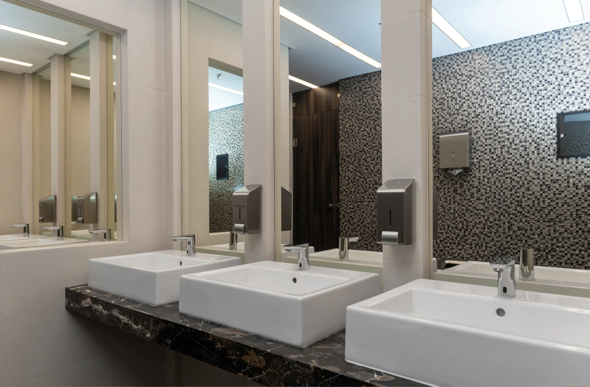Benefits of Commercial Plumbing in Leander, TX